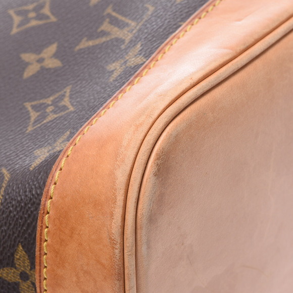 LOUIS VUITTON Monogram Alma Brown Handbag - Picture 6 of 9